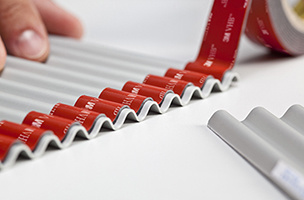  TONGTAI R-972用于具有(you)耐高溫要求(qiú)的水性膠黏(nian)劑産品